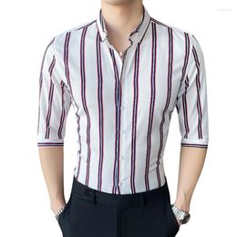 Chemises décontractées pour hommes 2023 Été de haute qualité Chemise rayée de style coréen Manches trois-quarts Extensible Slim Jeune Beau M-5XL