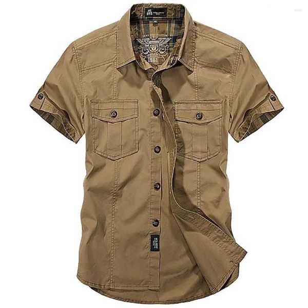 Chemises décontractées masculines 2024 Coton de mode d'été hommes Loose à manches courtes Collier de style militaire Tops masculins
