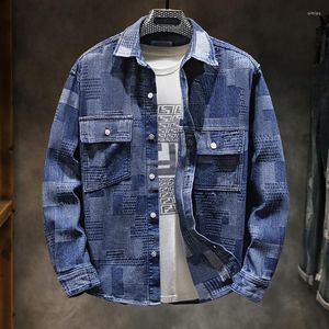 Chemises décontractées pour hommes Automne Mode Panneau imprimé Chemise en jean Manteau japonais Mâle Simple Lâche Vintage Jean Veste Streetwear Plus Taille 5XL