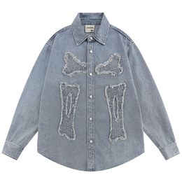 Camisas casuales de hombres Botón Autumn Button Up Denim Hip Hop Skeleton Patch Design Blusses Streetwear ropa Harajuku Algodón Jean Clothing 230814