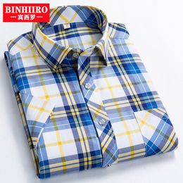 Casual shirts voor heren binhiiro mode plaid korte mouw katoenen shirt enkele patch pocket button collar zomer dagelijkse gingham man 230822