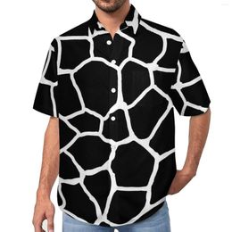 Chemises décontractées pour hommes Chemisiers girafe noir et blanc Hommes Taches d'animaux Imprimer Hawaii Manches courtes Mode Chemise de plage surdimensionnée Idée cadeau