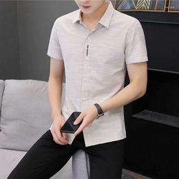 Chemises décontractées pour hommes Vêtements d'affaires Chemise formelle pour les blouses de bureau Hommes Manches courtes Original Vintage Cool Normal Homme Tops S I