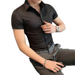 Chemises décontractées pour hommes chemises de mode confortables habillage des hommes en polyester régulier régulière à manches courtes à manches slim coloride 1 pc chemisier