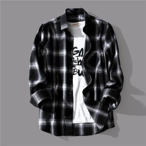 Casual shirts voor heren mode heren klassieke ontwerpknoppen shirt plaid print zachte lange mouw herenkraag shirts slanke fit blouse 230223