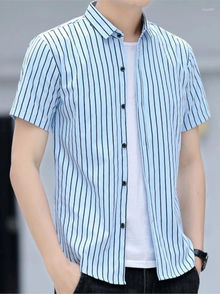 メンズカジュアルシャツファッションシャツ短袖韓国夏コットンプラスサイズクール青年トレンド通気性ソフトストライプトップ