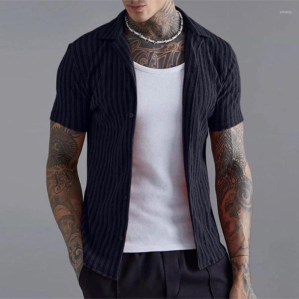 Chemises décontractées pour hommes Fashion Striped Mens Slim Bouton à manches courtes Collier Revit-Dow