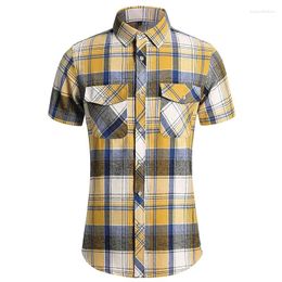 Chemises décontractées pour hommes Fashion Deux poches Plaid Plaid Joureau Men de haute qualité Coton Coton Boutique à carreaux Social Male Male