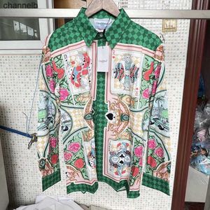 Chemises décontractées pour hommes High Quality Casablanca Men Men Femmes Couples Card Racing Impression Hawaiian Casual Loose Long Squirts Real Photo HKD230817