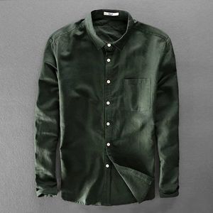 Chemises décontractées pour hommes Italie style marque conception unique armée chemise verte hommes chemises en coton et en lin pour hommes haut à long traîneau vêtements camisas chemiseC24315