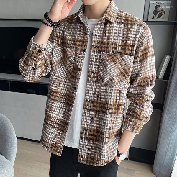 Camisas casuales para hombres de manga larga a cuadros para hombres guapos japoneses Kpop elegante Camisa estudiantes adolescentes Harajuku ropa Unisex moda