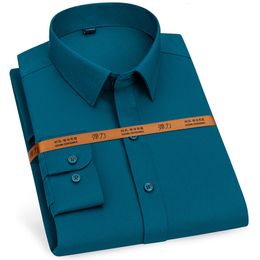 Chemises décontractées pour hommes à manches longues Solid Stretch Easy Care Shirt Formal Business OfficeWorking Wear Standardfit Social Dress 230718