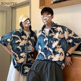 Chemises décontractées pour hommes Hommes Bleu Camisas Style hawaïen Japonais Été Respirant Couple Vêtements Harajuku Beau Chic Mode