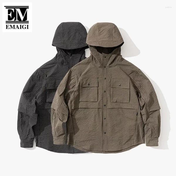 Chemises décontractées pour hommes Cityboy Streetwear japonais Plaid en plein air Plaid Loose à manches longues Capinage à capuche manteau de chemise surdimensionnée