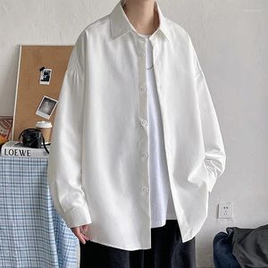 Camisas casuales de hombres Moda coreana White Long manga 2024 Harajuku Camisa de gran tamaño de gran tamaño Buttones Manadas Q119