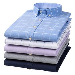 Chemises décontractées pour hommes Hommes Oxford Fashion 100% coton à manches longues Casual Slim Solid Color Plaid Print Stripe Formal Dress Shirt Plus Size 230512