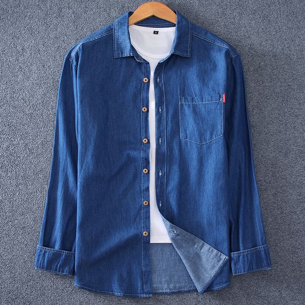 Chemises décontractées pour hommes Chemises en jean bleu pour hommes Chemises en jean à manches longues Été de haute qualité Hommes Coton Chemises en denim bleu clair Plus la taille L-8XL 230322