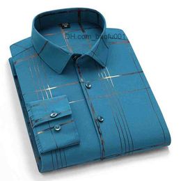 Męskie koszule na co dzień Męska na co dzień Elastyczna koszula z długim rękawem z nadrukiem Miękki regularny krój Moda jesienna Cienka, wysokiej jakości, rekreacyjna sukienka biznesowa Z230705