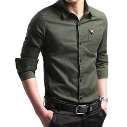 Chemises décontractées homme Hommes chemise hommes affaires chemises décontractées arrivée hommes marque célèbre vêtements armée vert à manches longues Camisa Masculina 230314