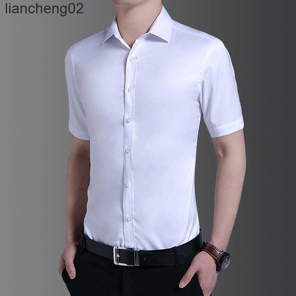 Chemises décontractées pour hommes Nouvel été Chemises à manches courtes Hommes Mode Slim Smart Casaul Robe Chemise Hommes Solide Blanc Noir Chemisier Simple Poitrine Chemise Homme W0328