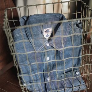 Chemises décontractées pour hommes NON STOCK Chemise à manches courtes en chambray d'été Bleu clair Chemise de travail décontractée pour hommes 230511