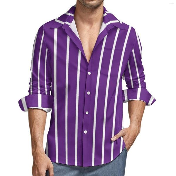 Camisas casuales para hombres Camisa a rayas moradas y blancas Rayas verticales Estampado de manga larga Gráfico Y2K Blusas Novedad Ropa de gran tamaño