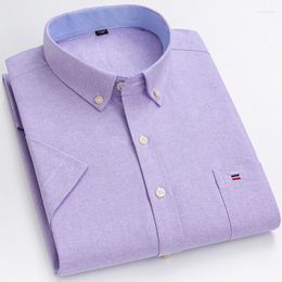 Chemises décontractées pour hommes chemise violette coton Oxford à manches courtes poche à carreaux doux confortable coupe régulière robe sociale d'affaires