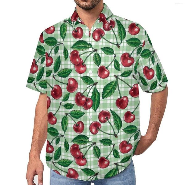 Camisas informales para hombre, camisa de cereza roja, estampado de cuadros verdes, blusas holgadas de estilo callejero de verano para vacaciones, ropa de gran tamaño personalizada de manga corta