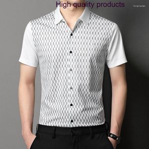 Chemises décontractées pour hommes sans couture robe d'été de luxe à manches courtes Smart mâle mode simple coréen homme 4XL