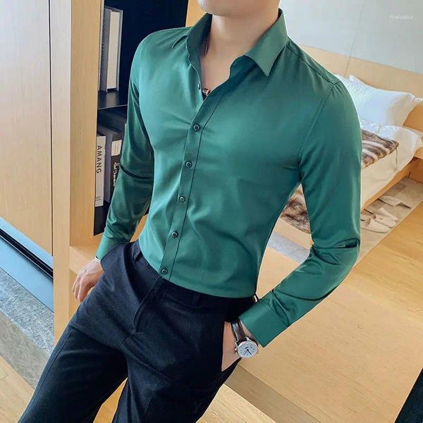 Chemises décontractées pour hommes printemps social mince robe d'affaires mâle à manches longues chemise élégante formelle chemisiers hauts homme marque vêtements H39