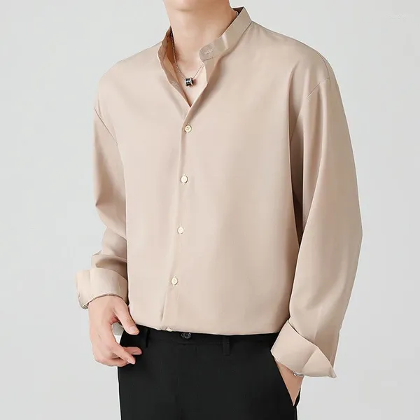 Chemises décontractées pour hommes Stand de printemps Mode pour hommes à manches longues Smart Loose Chic Solide Tops à simple boutonnage