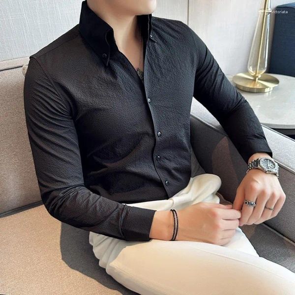 Camisas casuales para hombres Spring/Summer Fashion Camiseta en V Men Alta calidad Colores sólidos Slim Business Social Bledo Blusa Clothing