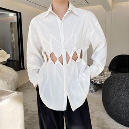 Chemises décontractées pour hommes Streetwear chemise surdimensionnée hommes Chic Original trou Design à manches longues chemisier blanc Style coréen homme vêtements printemps