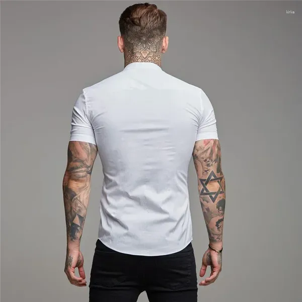 Chemises décontractées pour hommes Summer Fashion Fashion Short Shirt Slim Fit Male Business Male Robe Brand Mens Gym Fitness Sports Vêtements