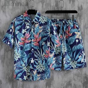Chemises décontractées pour hommes Les nouveaux maillots de chemise de plage populaires sont des chemises à manches courtes et des shorts à cordon Hawaiian Imprimerie des vêtements pour hommes floraux voyagent un 2449