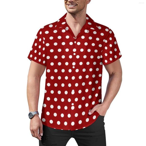 Camisas informales para hombre, camisa de lunares blancos, blusas holgadas de moda hawaianas rojas oscuras para vacaciones, ropa de gran tamaño con patrón de manga corta