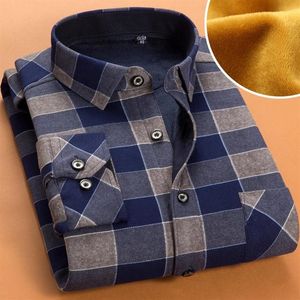 Chemises décontractées pour hommes Hiver Épais Velours Robe Chemise Pour Hommes À Manches Longues Plaid Chaud Polaire Doublure Mode Flanelle Douce Plus Si175F