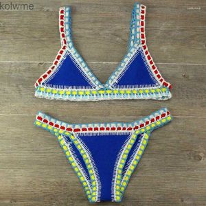 Chemises décontractées pour hommes Bikini Bikini à la main au crochet Crochet Patchwork MAINTRAIRE DES FEMMES DE MAISONS DE MAISONS VACANCES HACKER MAILLOT BIQUINI Coisses de bain YQ240417