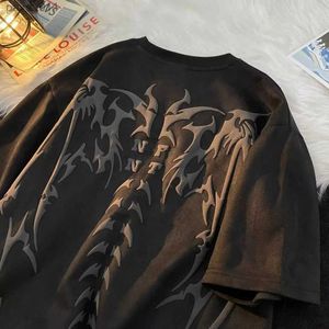 Casual shirts voor heren Y2K Retro Skull Wing Gedrukt fluweel 2023 Nieuw T-shirt met korte mouwen voor heren zomer losse paar Harajuku volledige bijpassende trendy top YQ240409