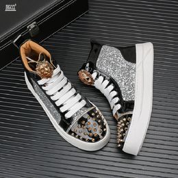 Diseñador de zapatos casuales para hombres High Top Green Party Ball Witle Saques Flat Casual Shoes Apatos de Hombre A6