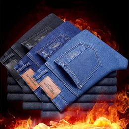 Jeans chauds en polaire classique pour hommes automne hiver épaissir velours coupe ajustée mode d'affaires décontracté pantalon en denim de coton extensible en vrac 231229