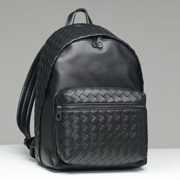 Herenforens Backpack 100% Top Cow Leather Luxury Brand Designer Handgeweven Fashion Travel Bag 2024 Nieuwe minimalistische stijl