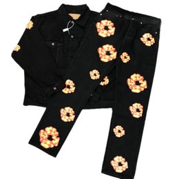 Designer pour hommes High Street Flower Denim Wreath Black Washed Straight Jeans Pantalon ample Stacked Jeansbiker Trucker Jacket Mode Vintage Patch en cuir Automne