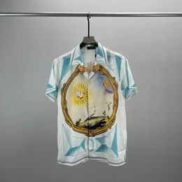 Chemise de designer pour hommes été à manches courtes chemise boutonnée décontractée chemise de bowling imprimée style de plage respirant T-shirt vêtements # 92