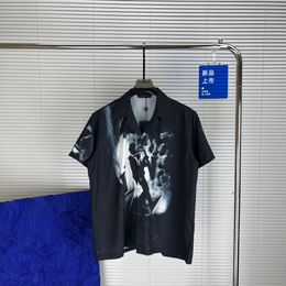 Chemise de designer pour hommes été à manches courtes chemise décontractée boutonnée chemise de bowling imprimée style de plage respirant T-shirt vêtements # 203