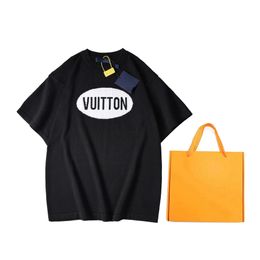 Camiseta de lujo para hombre, camiseta transpirable de moda de verano para mujer, entrega de camiseta, caja de regalo de alta gama