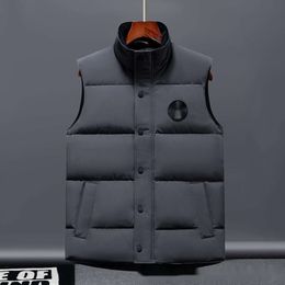 Men's Down Canadian Winter Outdoor Popularidad para hombres Down Vests Luxury Bodywarmer Fashion Fashion Jackets Womens Designer Coat Male Doudoune Luxe Goose Veste A10