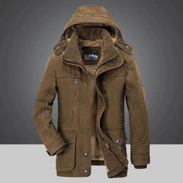 Parkas pour hommes 2023 Parka veste d'hiver en plein air plus velours épais chaud multi-poches vestes solide mâle manteau grande taille vêtements quelquesrtg 231017