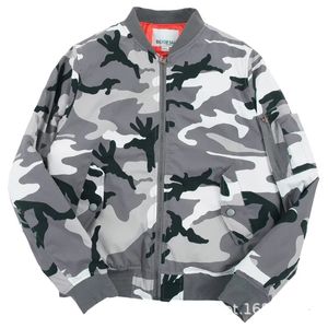 Parkas pour hommes Automne Hiver Bomber Veste Hommes Coton Rembourré Camouflage MA1 Épais Hommes Manteaux Hip Hop Vol Vestes Camo Streetwear 231026