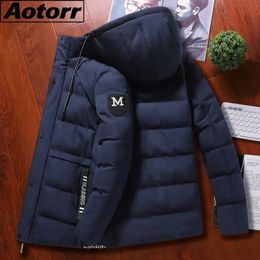 Parkas pour hommes Marque Hiver Épais Veste Hommes Chaud Coton Canard Manteau Mode Hommes Casual Parka À Capuchon Coupe-Vent Mâle Slim Survêtement 5XL 221208